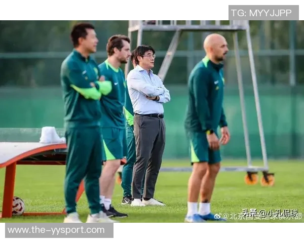 北京国安出征天津备战热身赛即将打响期待精彩对决