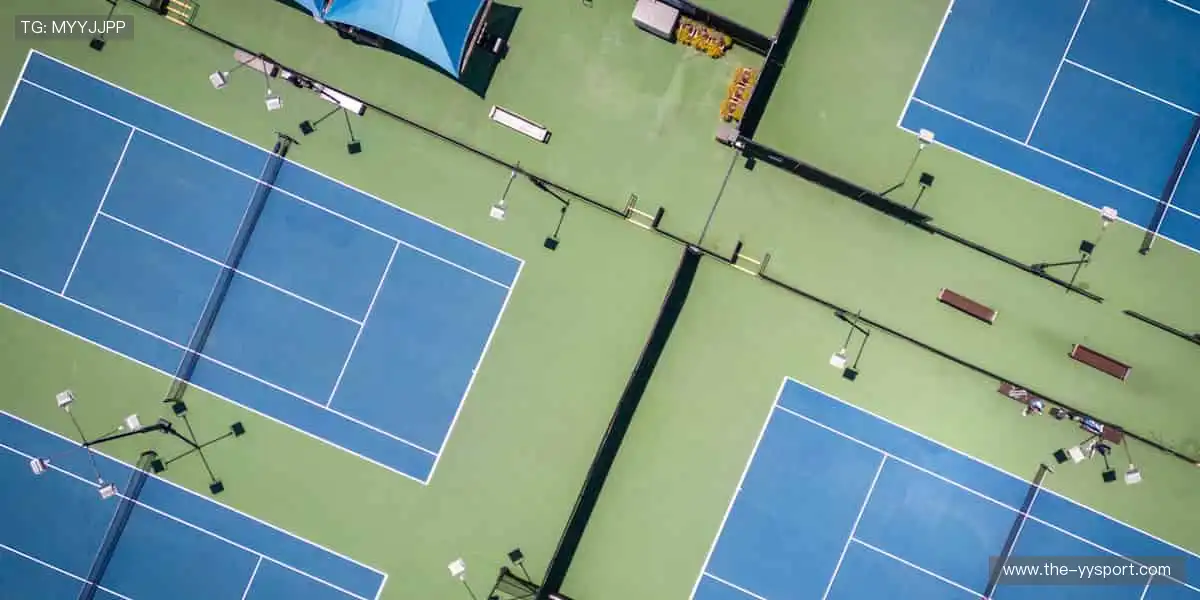 潮流周边，不止于看，更要亲身感受！🎯👕